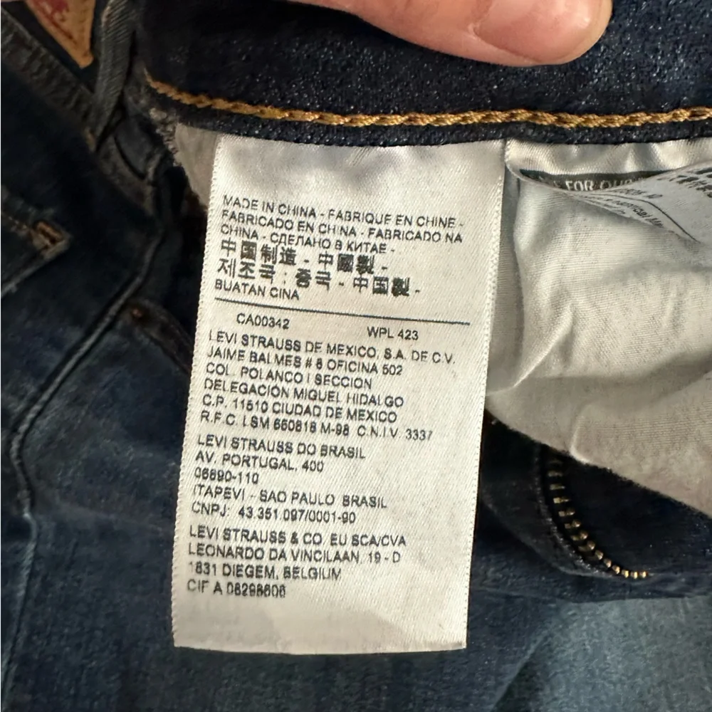 Levis High Rise Skinny - Picture 10 of 10